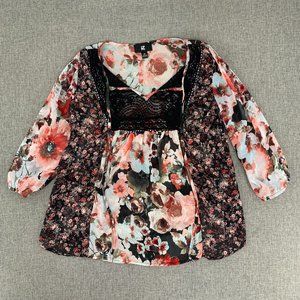 iZ BYER Delicate Lightweight Blouse Semi Sheer Lace V-Neckline XS 3/4th Sleeve‎